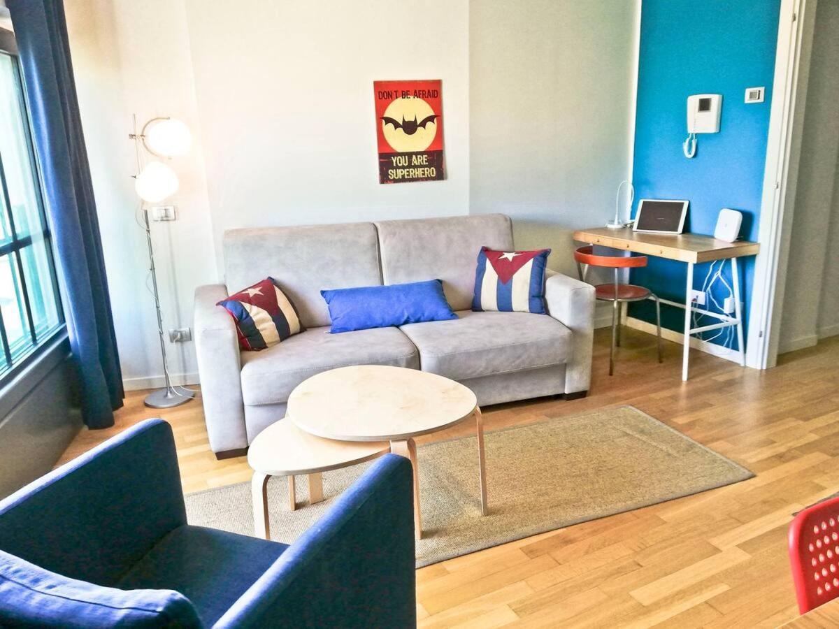 Modern & Bright Flat - 2 Min From The Sea Savona Exterior foto
