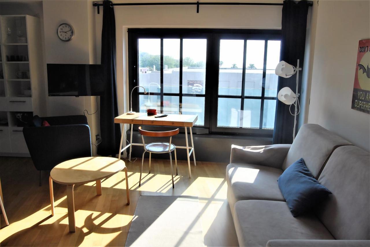 Modern & Bright Flat - 2 Min From The Sea Savona Exterior foto