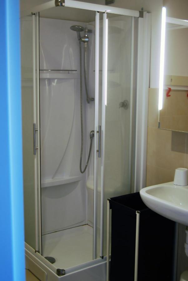 Modern & Bright Flat - 2 Min From The Sea Savona Exterior foto